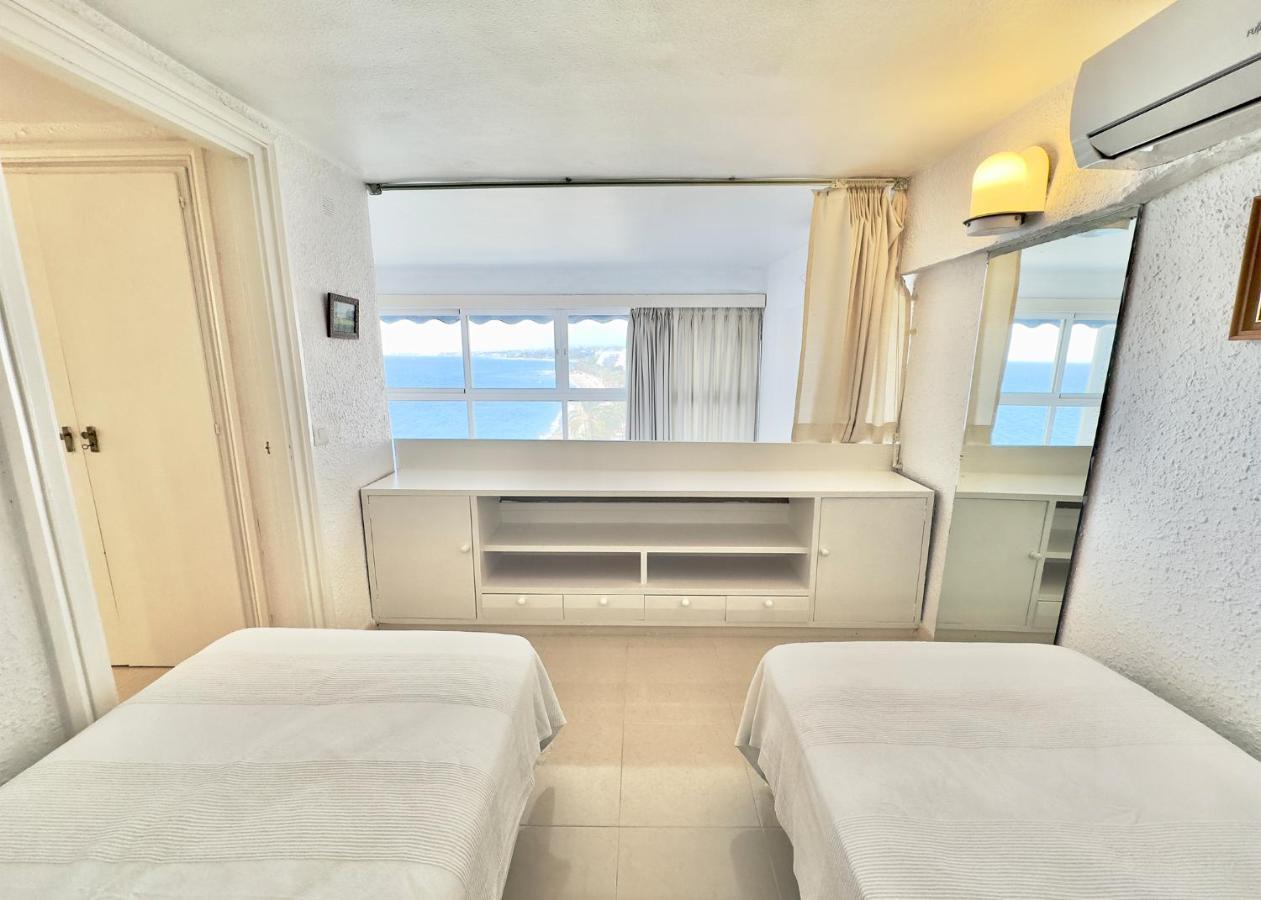 Skol 609 - Duplex 1 Bedroom In Skol With Amazing Sea Views. Apartment